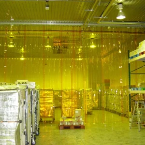 Slit curtain varian hyper accordion Uniflow di area penyimpanan