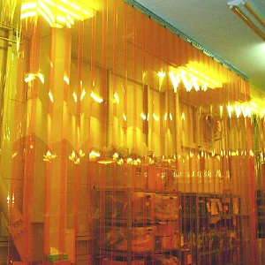 Slit curtain PVC berwarna oranye